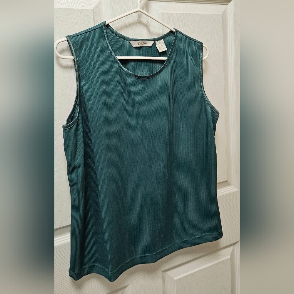 TanJay Women's Sleeveless Top,NWOT